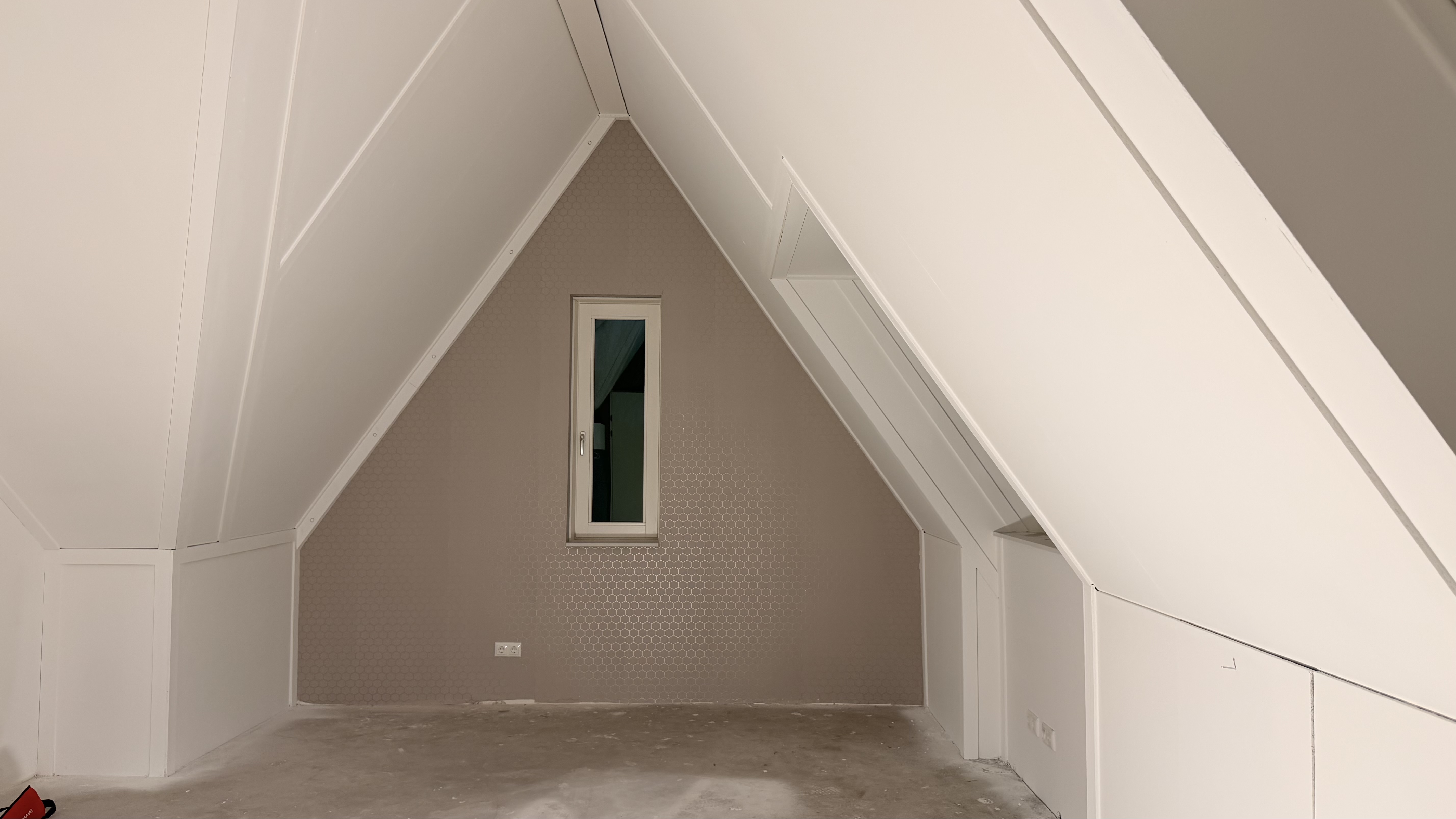 patroonbehang, fotobehang & dakkapel schilderwerk Tilburg – Bouwcons