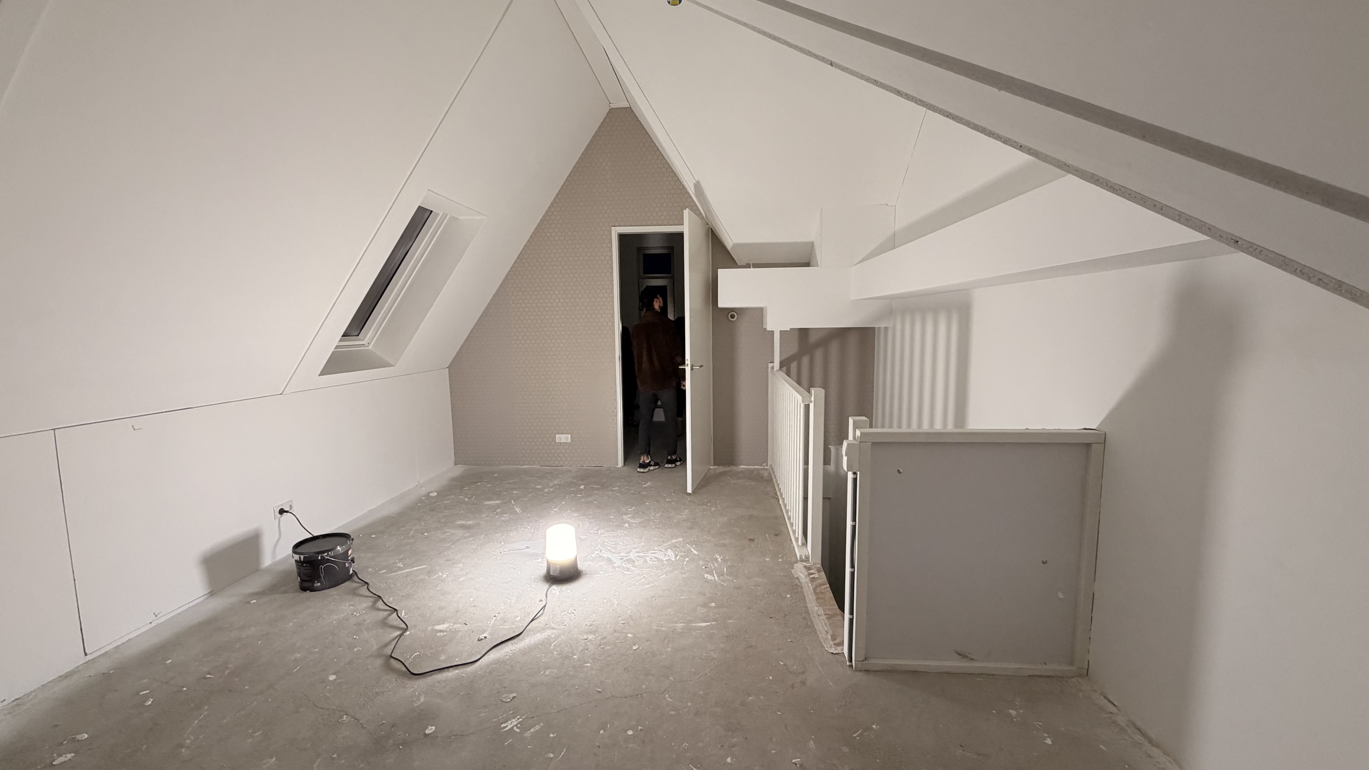 patroonbehang, fotobehang & dakkapel schilderwerk Tilburg – Bouwcons
