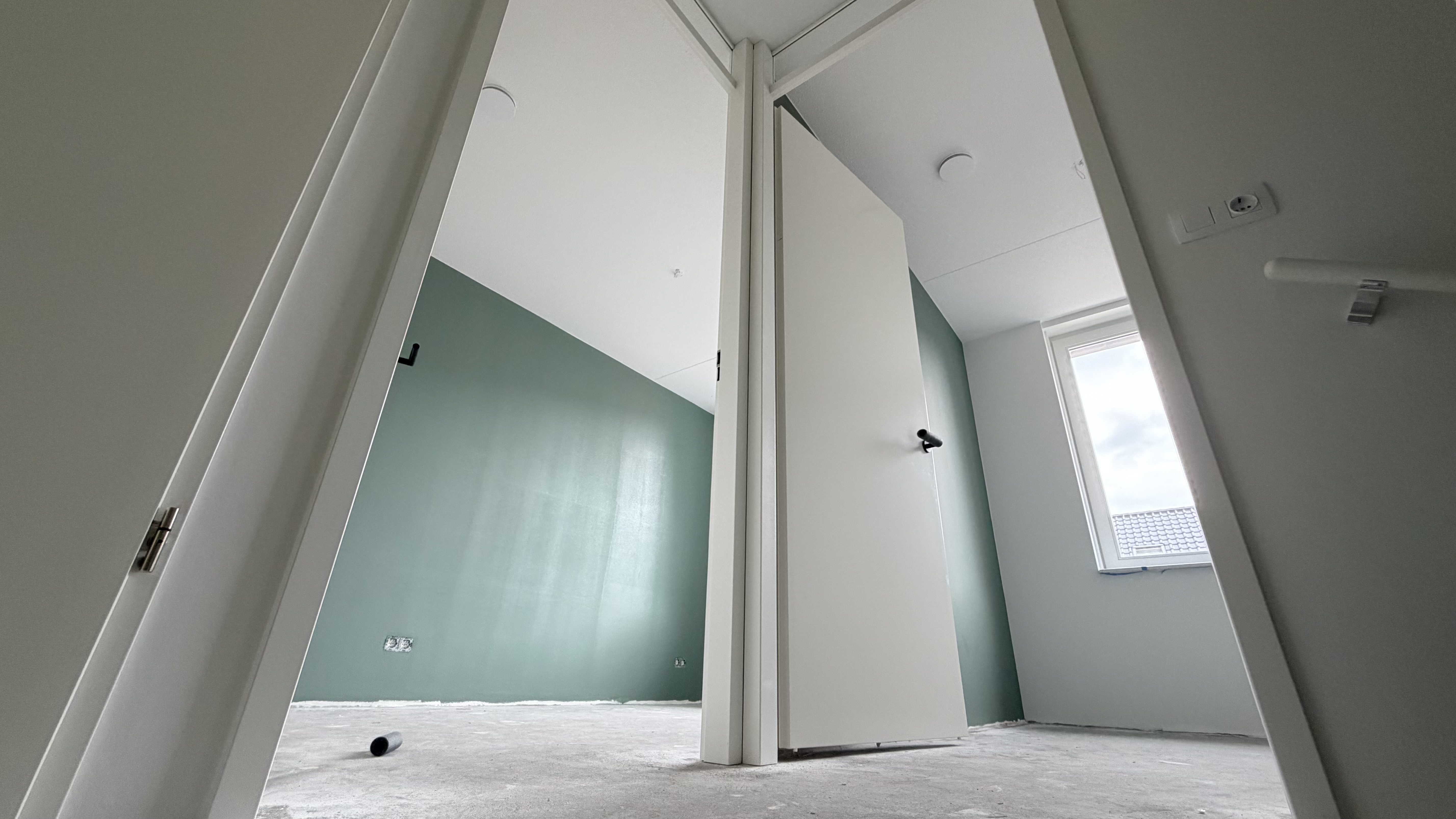 renovlies, schilderwerk & dakkap spuitwerk Alblasserdam – Bouwcons